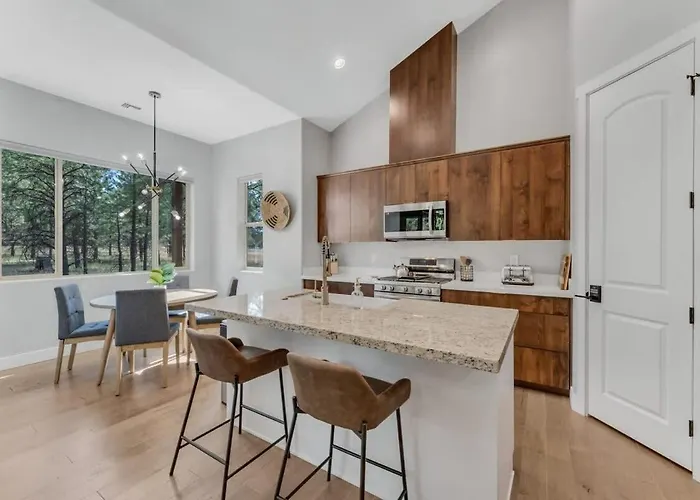 Luxury Mountain Retreat With Williams