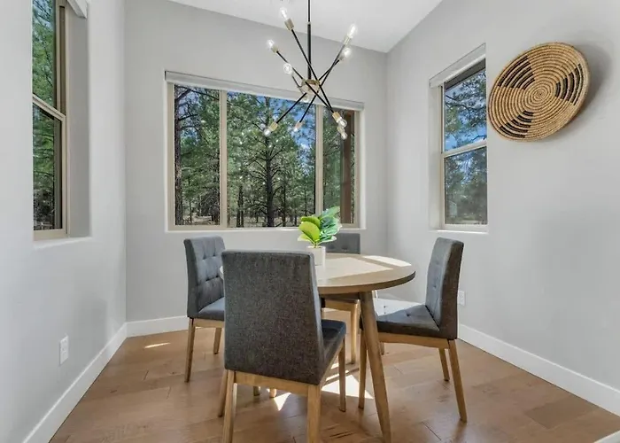 Luxury Mountain Retreat With